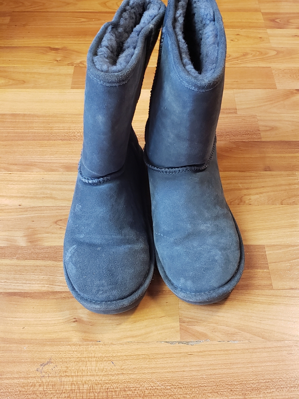 Size 9 BearPaw Women's Gray Suede Shearling-Lined Mid-Calf Boots